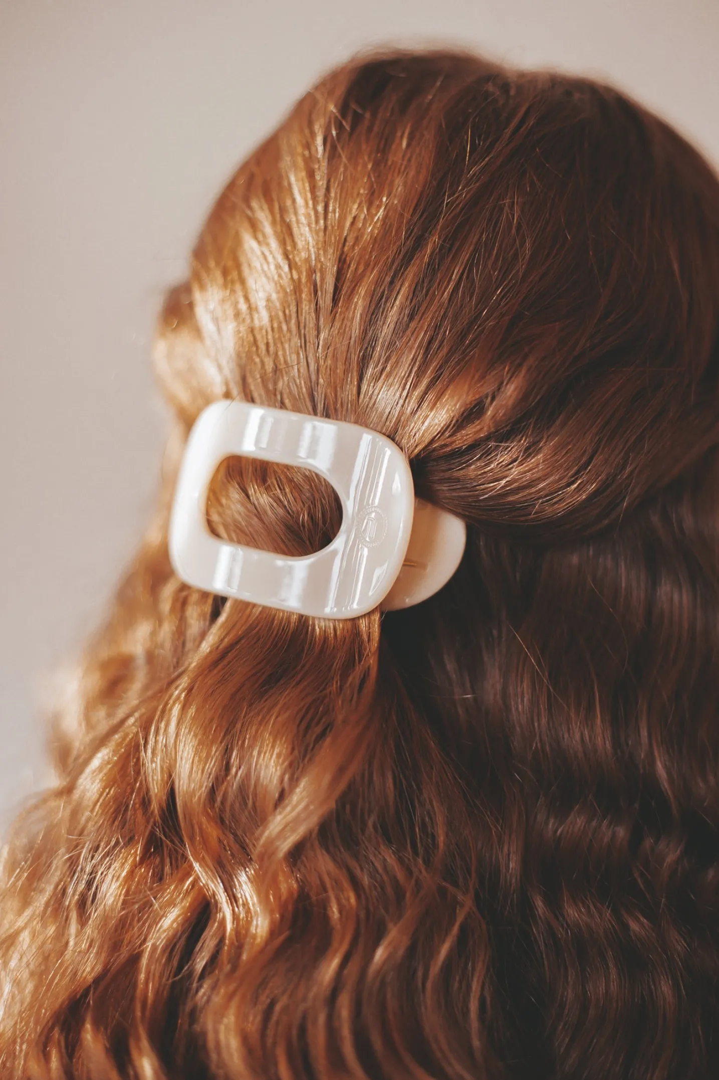 Almond Beige Small Flat Round Hair Clip