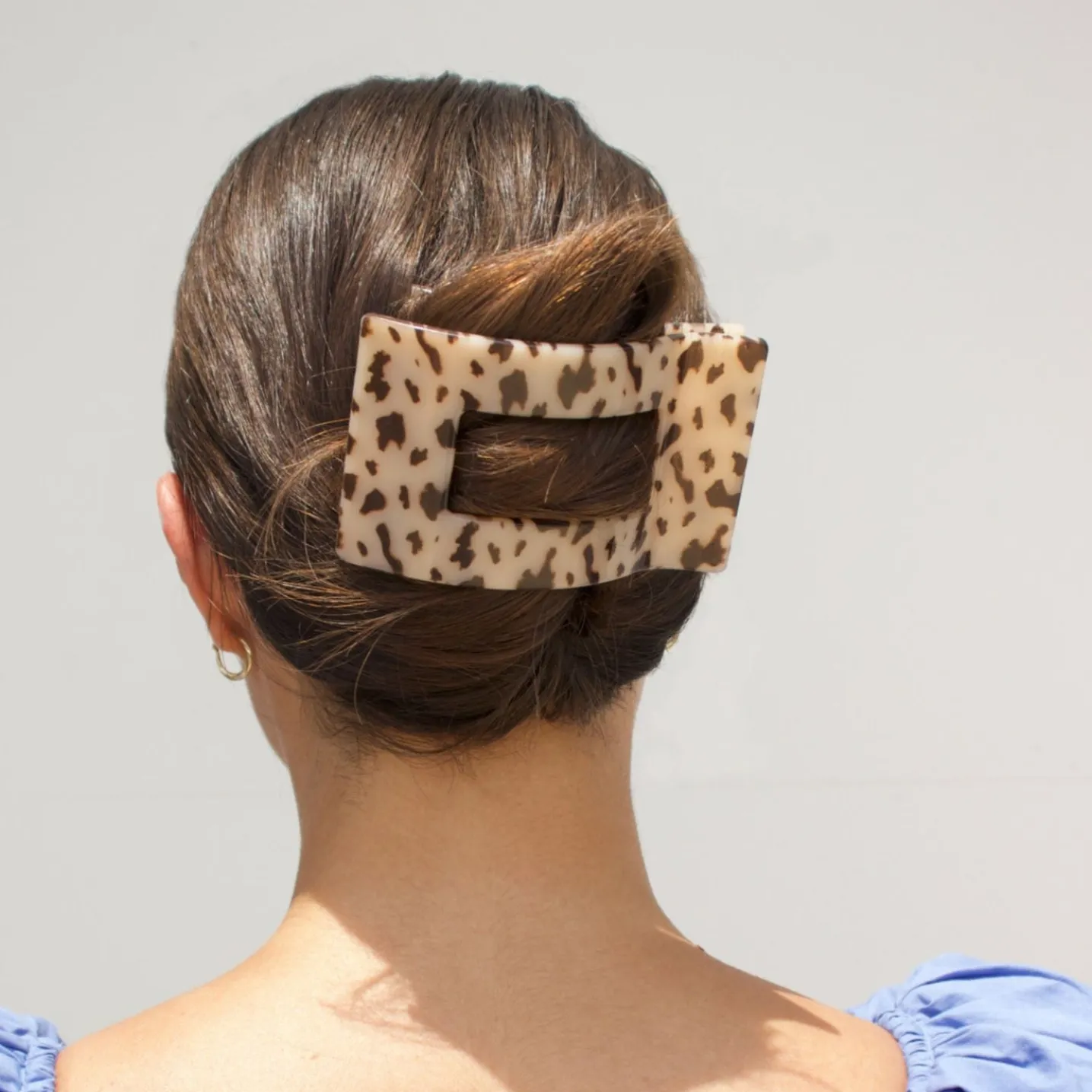 Blonde Tortoise Large Flat Rectangle Hair Clip