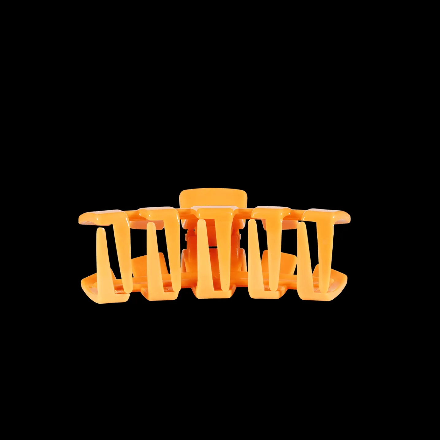 Classic Mango for it! Tiny Claw Hair Clip